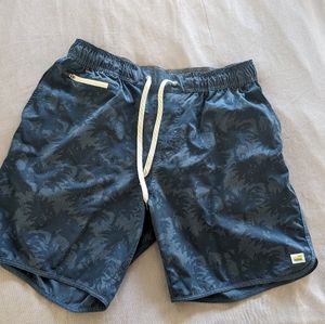 Men's Vuori Banks Shorts Size Large